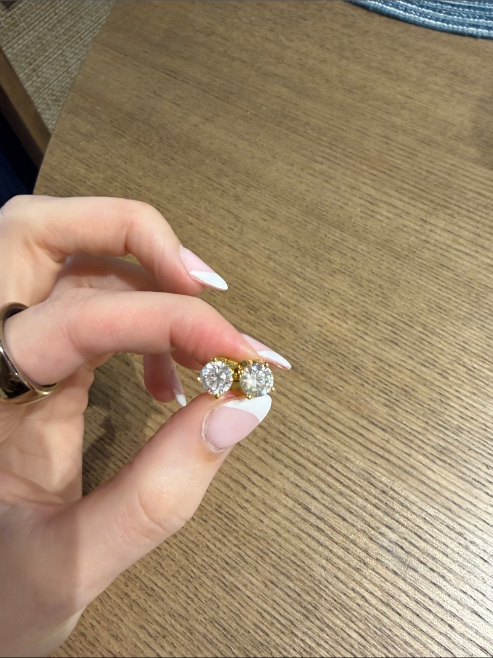 Anna zuckerman studs